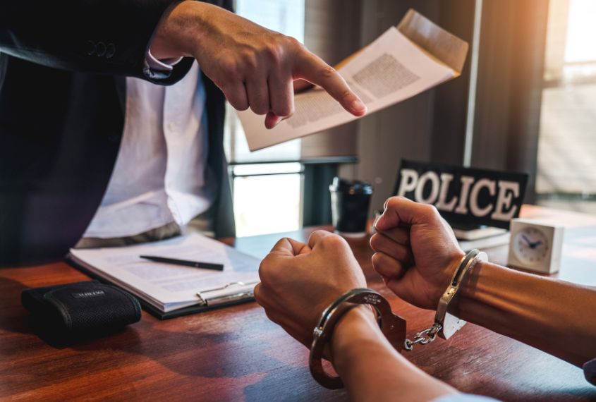 تحصیل مال نامشروع