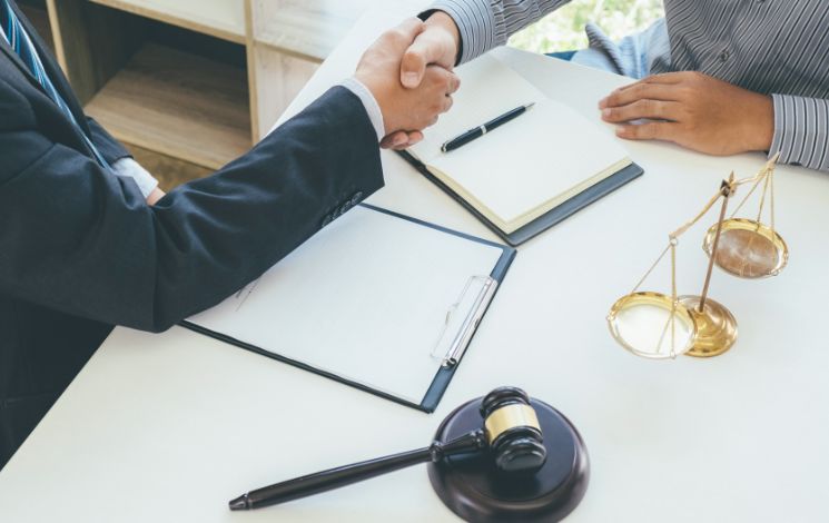 قرارداد صلح: راه‌حلی ساده و موثر برای مدیریت اختلافات و جلوگیری از منازعات!